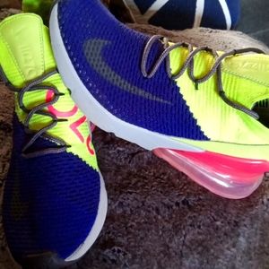 Nike Air Max 270 Flyknit Shoes